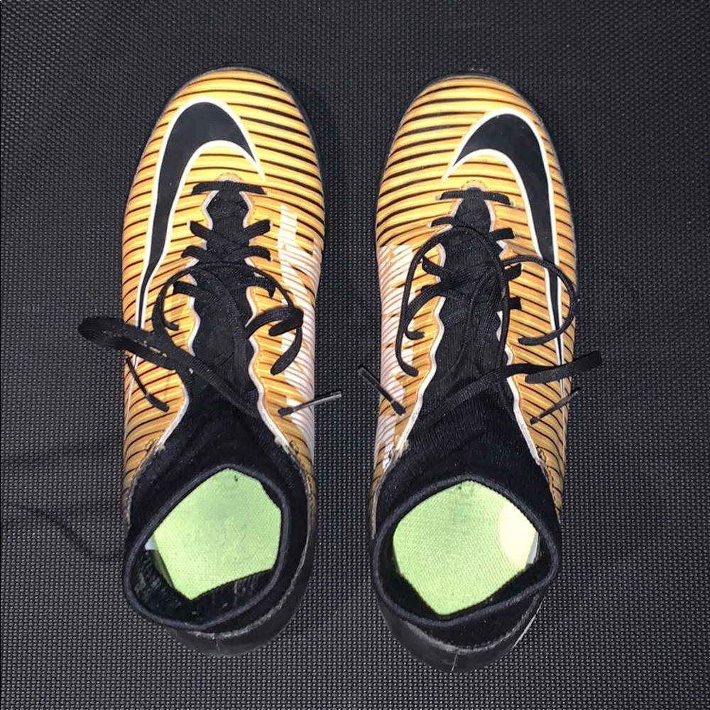 Nike Mercurial Futsal/Indoor Shoes